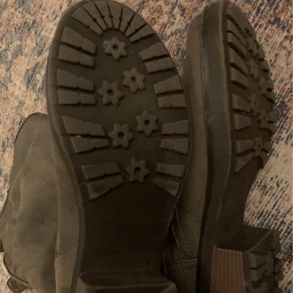 Talll Riding Boots - Picture 3 of 3